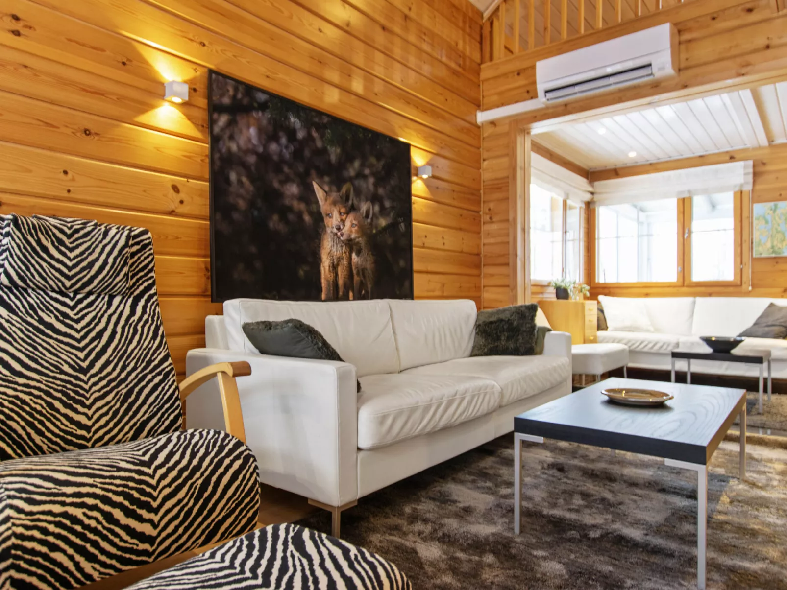 Aurinko vanaja - Binnen