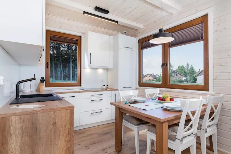 Domy wakacyjne z basenem blisko morza Rewal - Keuken