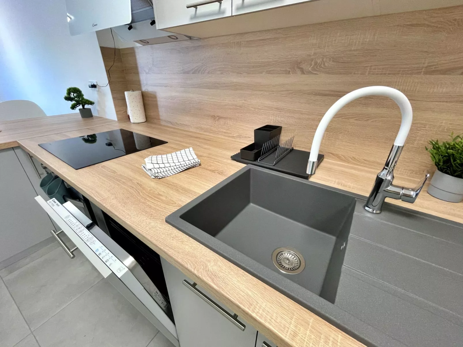 Apartment Bonum mit privatem Pool - Binnen