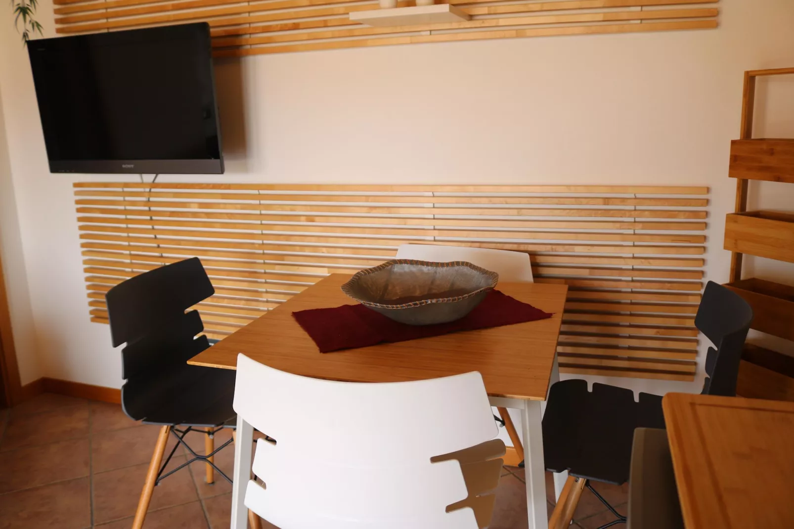 Vigneti del Garda 60 - Eetkamer