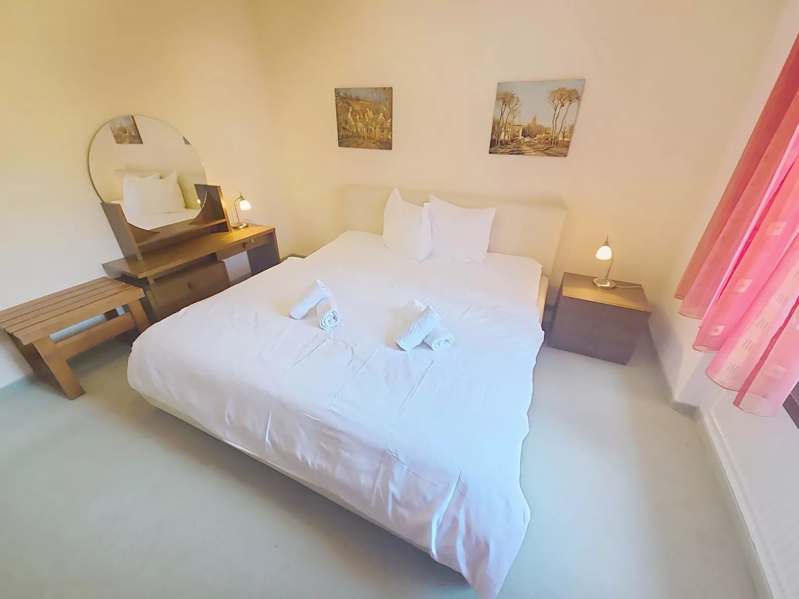 Curnera 9/4 - Binnen