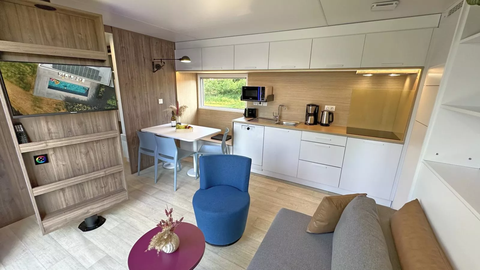 Feriendorf Seeblick - Tiny Chalet Nr 8 - Woonkamer