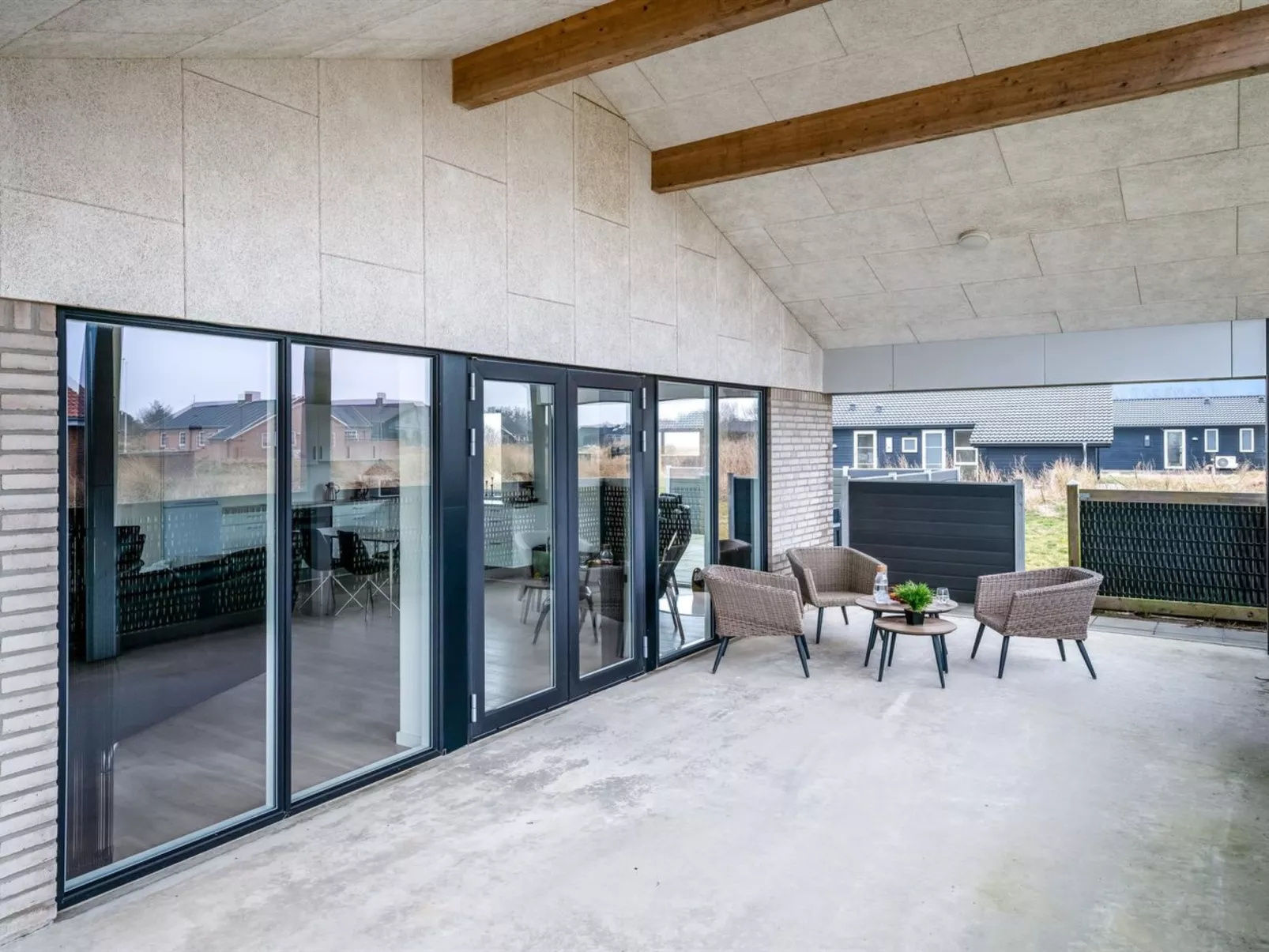 "Dorrit" - 1.2km from the sea - Buiten