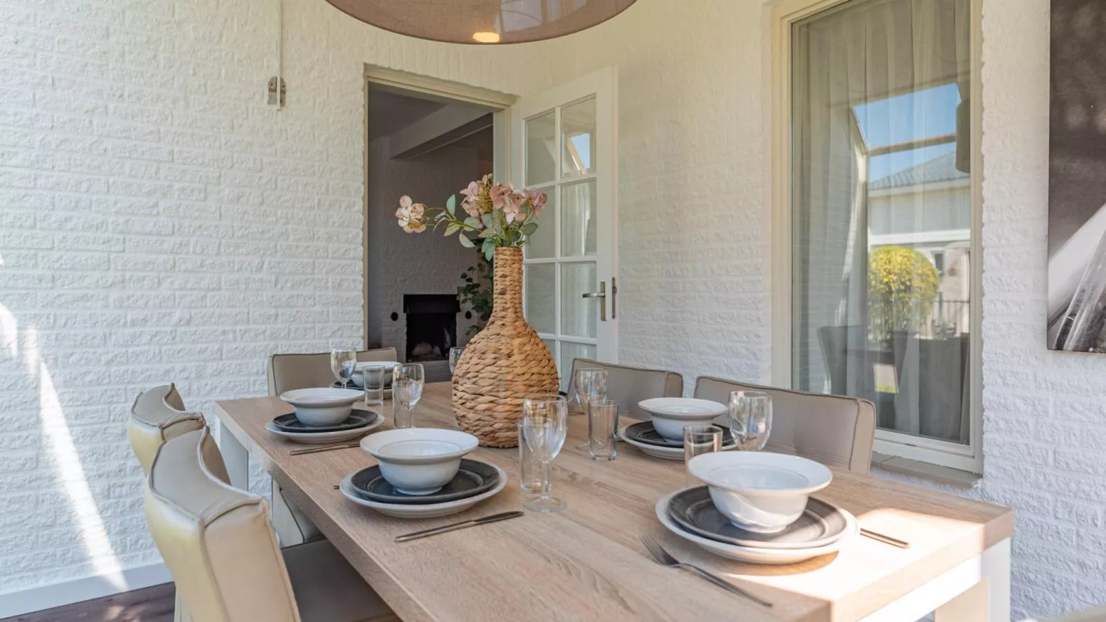 Zeeuwse Wellness Lodge - Eetkamer