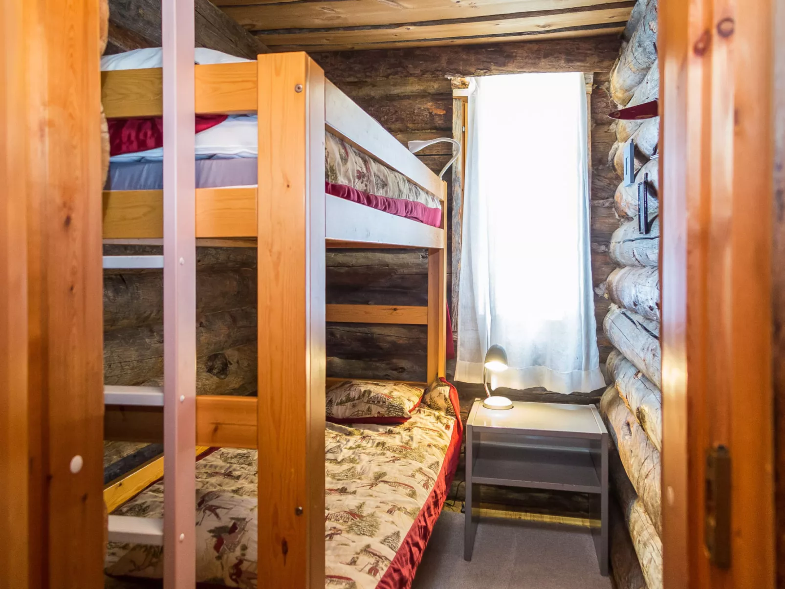 Kelosyväri 13 - Binnen