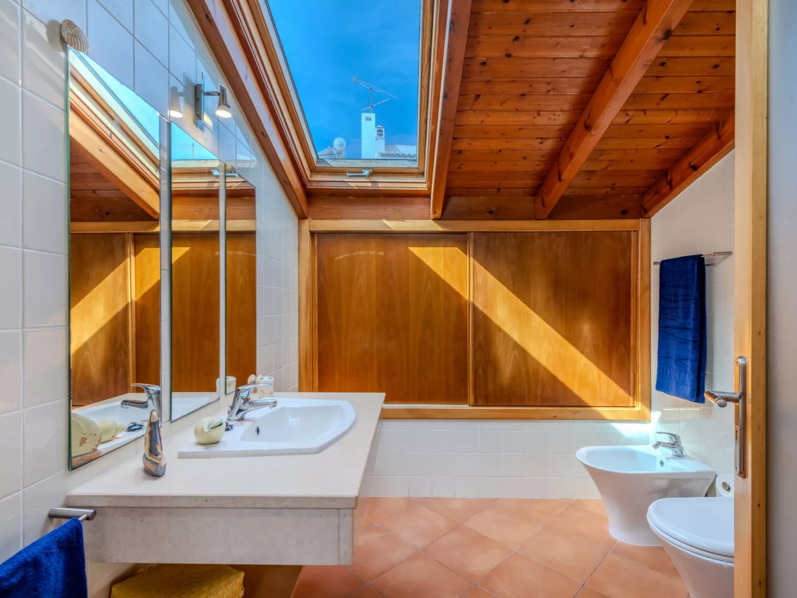 Rua 5 de Outubro - Binnen