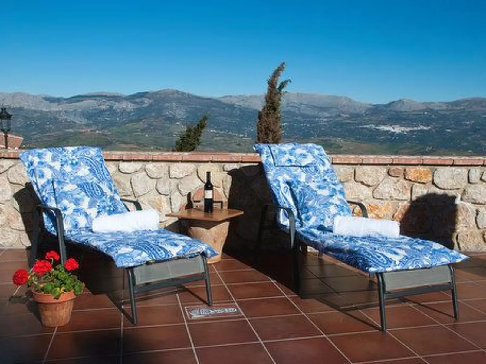 Mit Privatparkplatz - Buiten