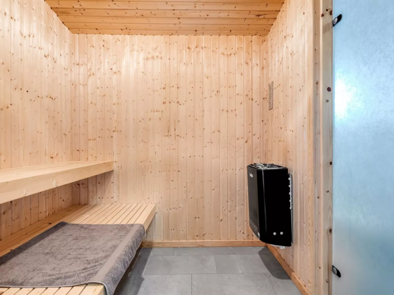 "Dorrit" - 1.2km from the sea - Binnen