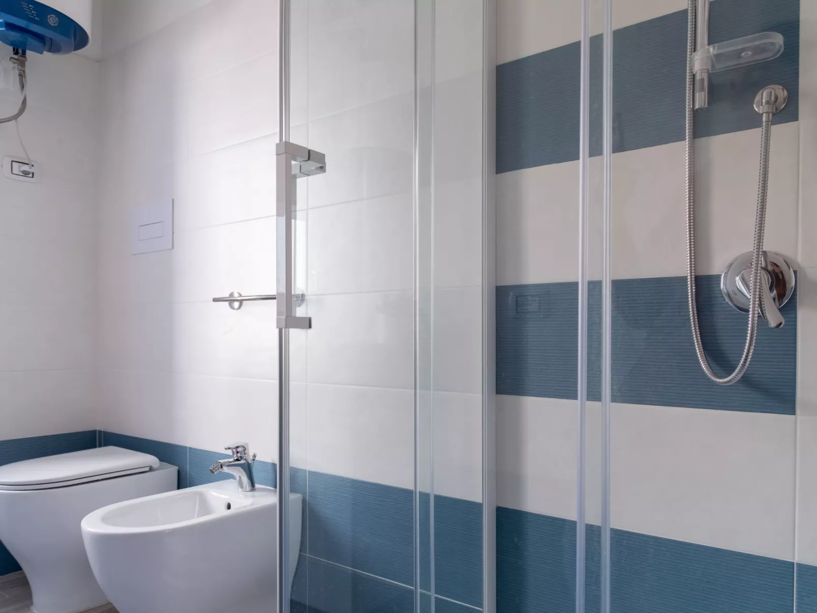 Blue Levante - Binnen