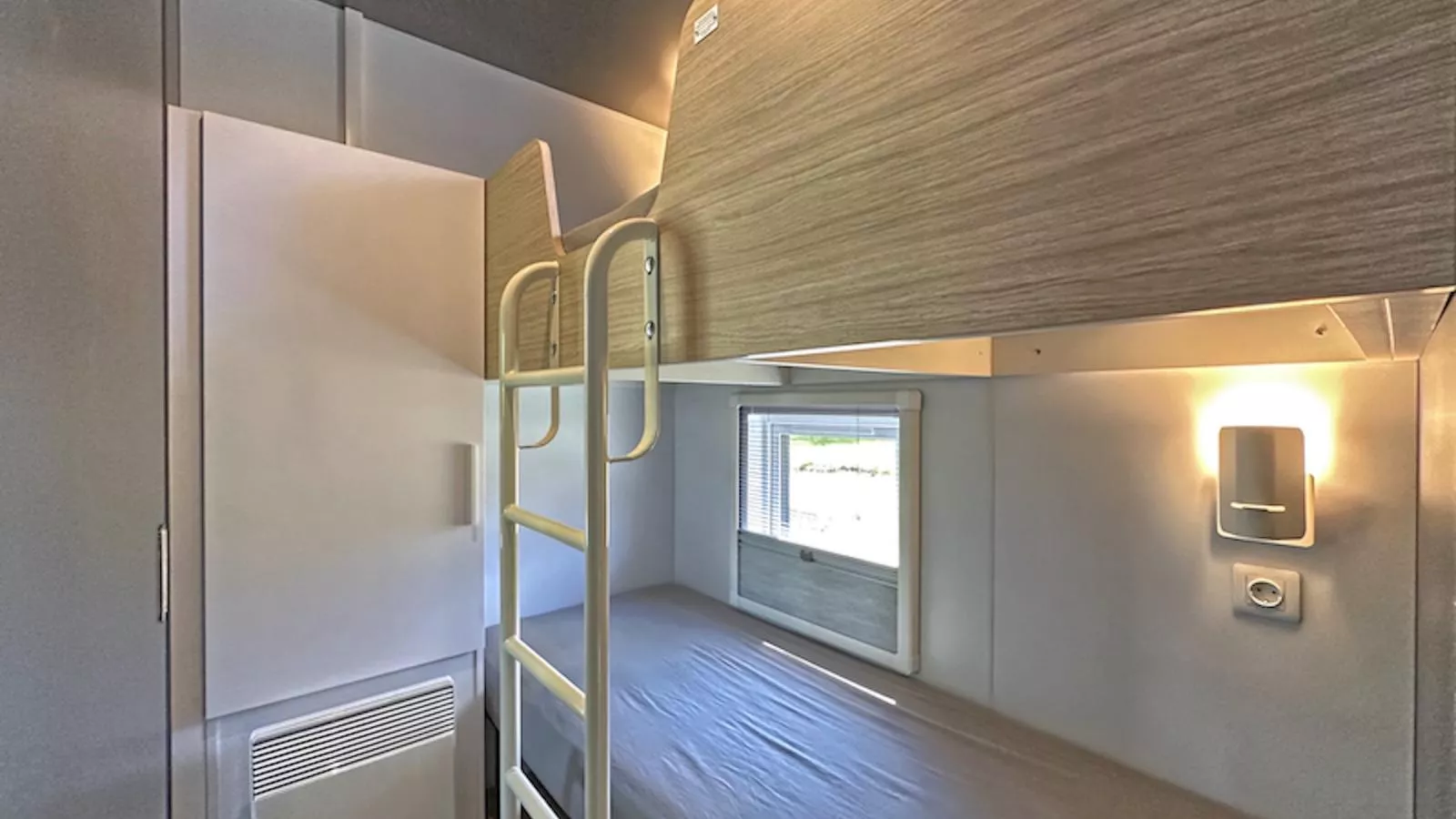 Feriendorf Seeblick - Tiny Chalet Nr 4 - Slaapkamer