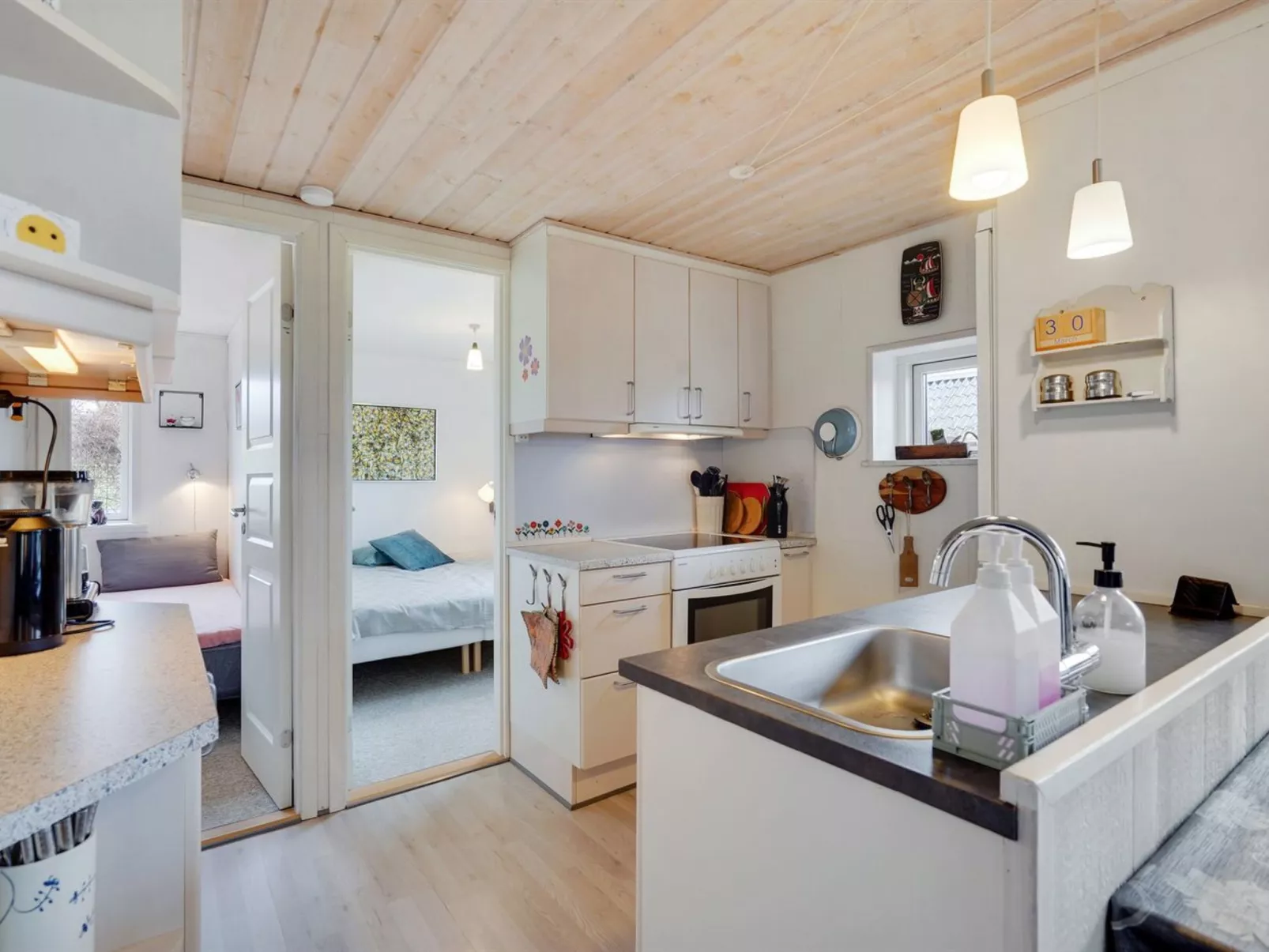 "Gisl" - 400m from the sea - Binnen