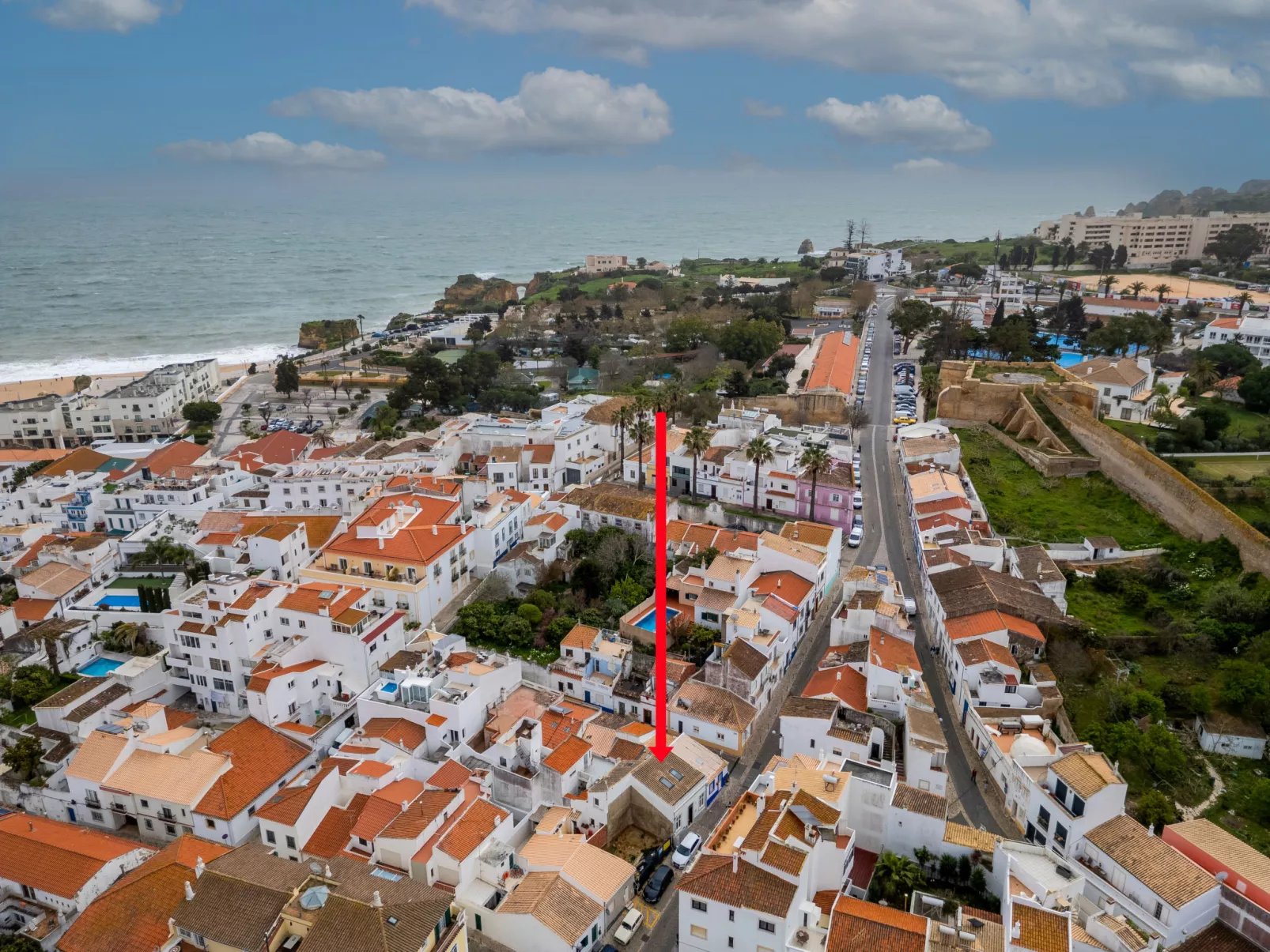 Rua 5 de Outubro - Buiten