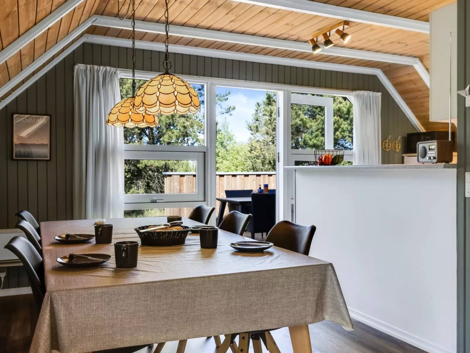 "Urpo" - 6km from the sea - Binnen