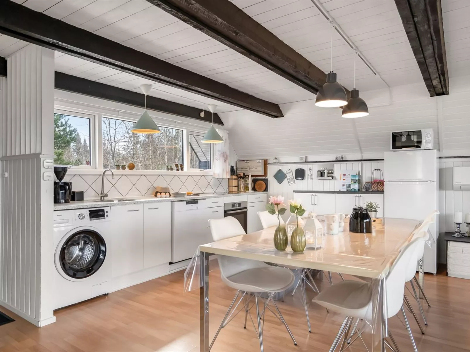 "Jace" - 900m from the sea - Binnen