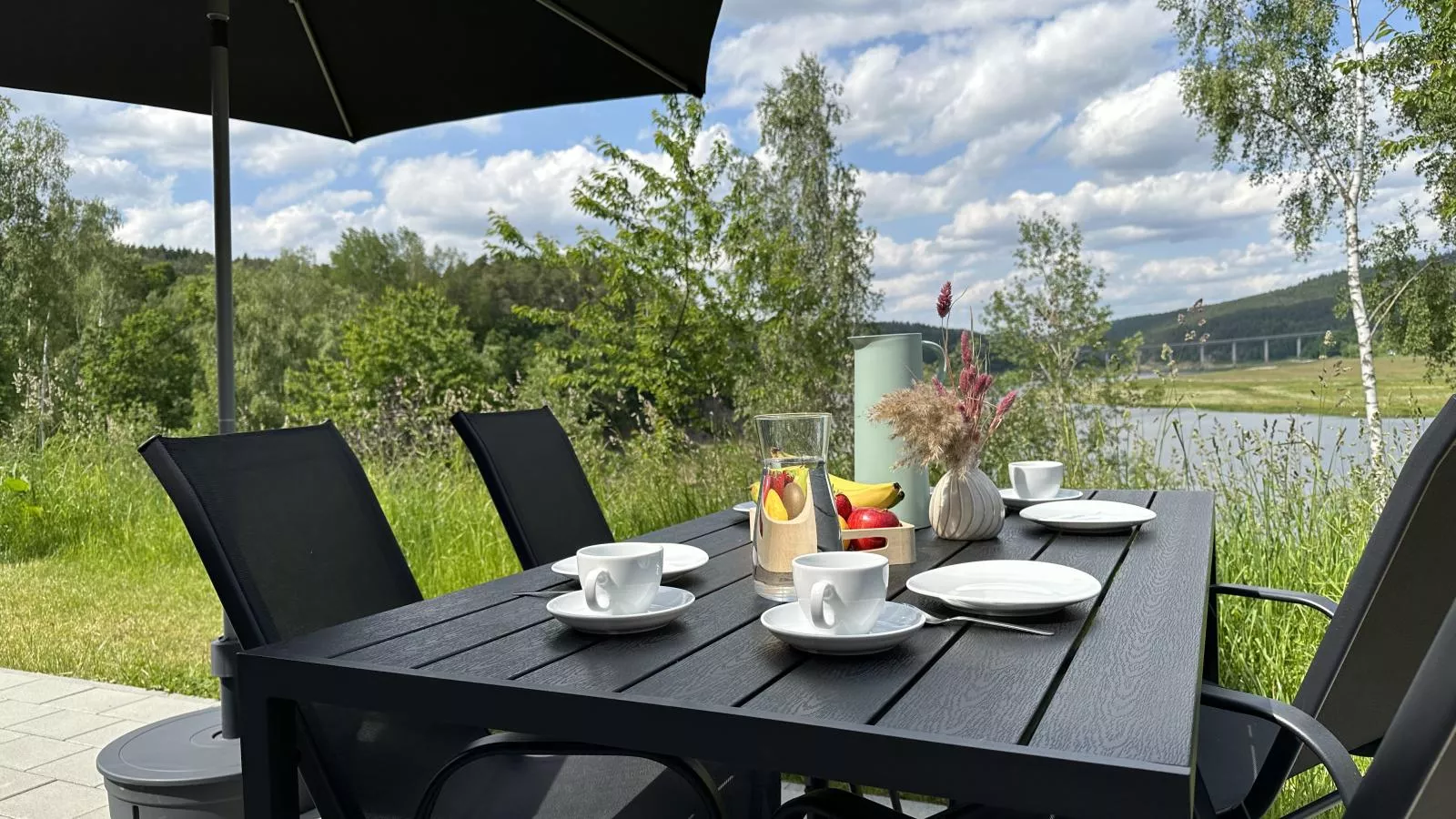 Feriendorf Seeblick - Tiny Chalet Nr 8 - Terrasbalkon