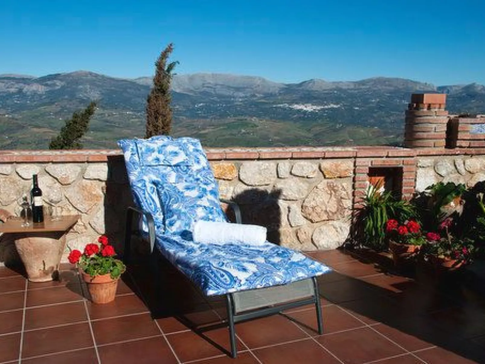 Mit Privatparkplatz - Buiten