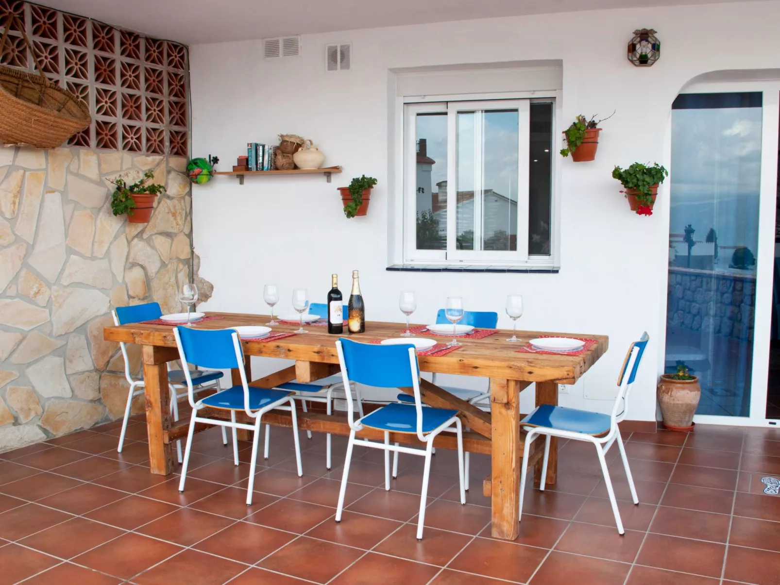 Mit Privatparkplatz - Buiten