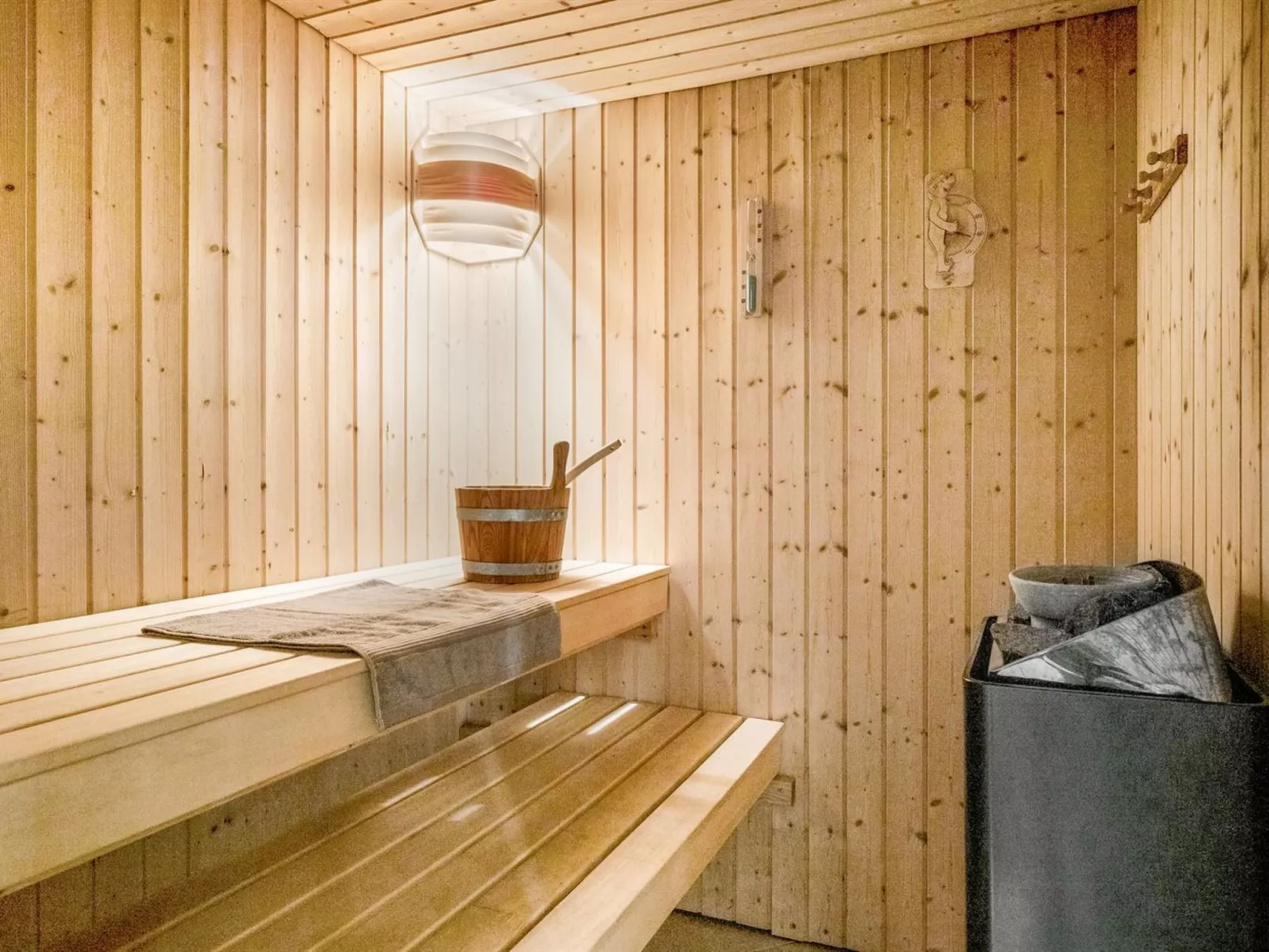 "Sora" - 2km from the sea - Binnen