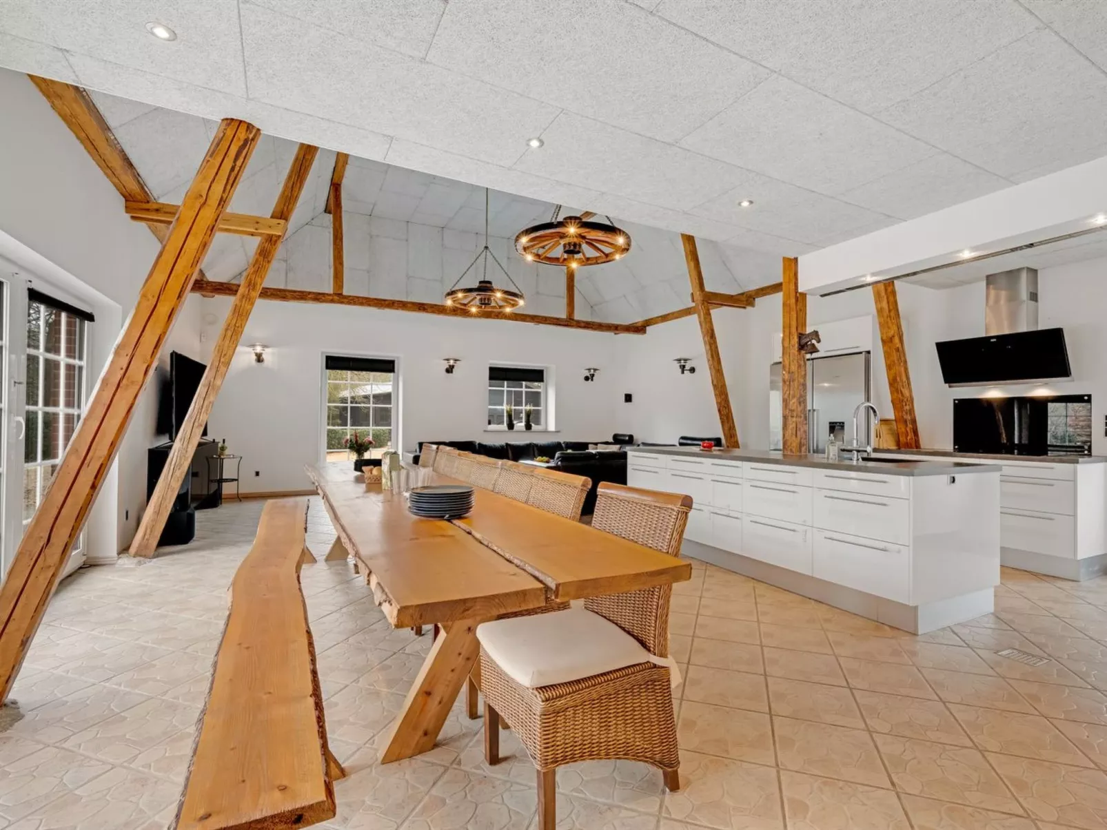 "Blaguna" - 9km to the fjord - Binnen