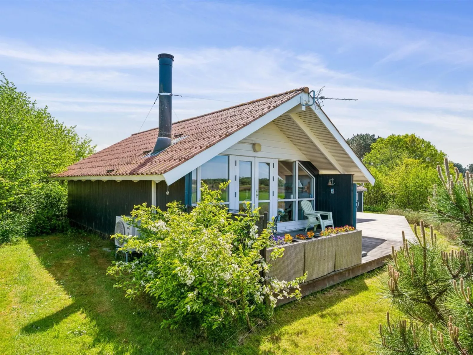 "Caranus" - 120m from the sea - Buiten