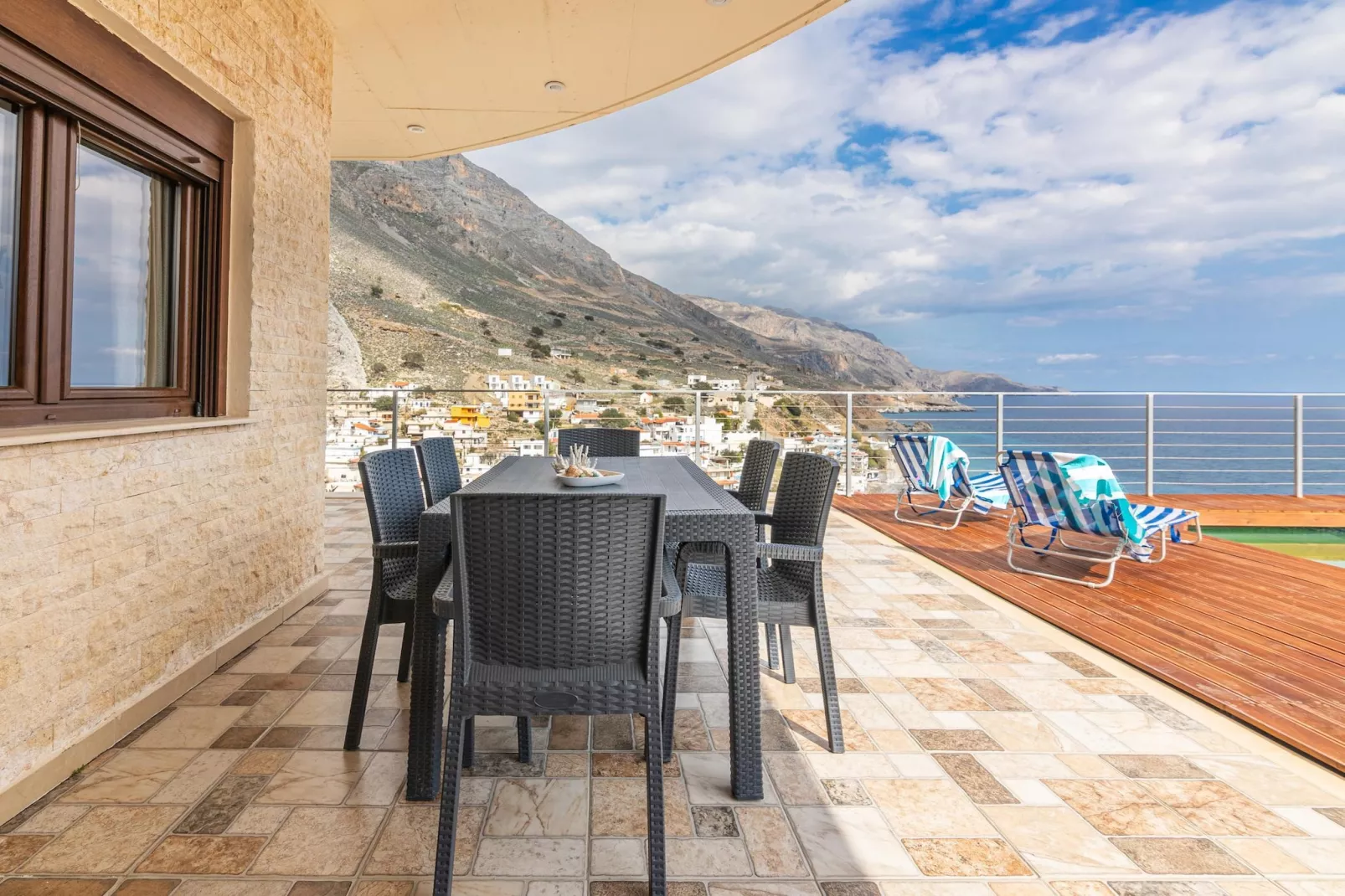 Sea View Villa Emmanuela - Terrasbalkon