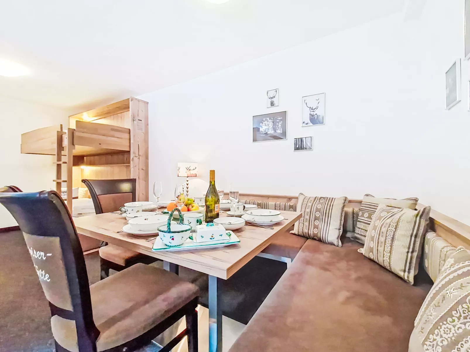 Naviser Hütte - Binnen