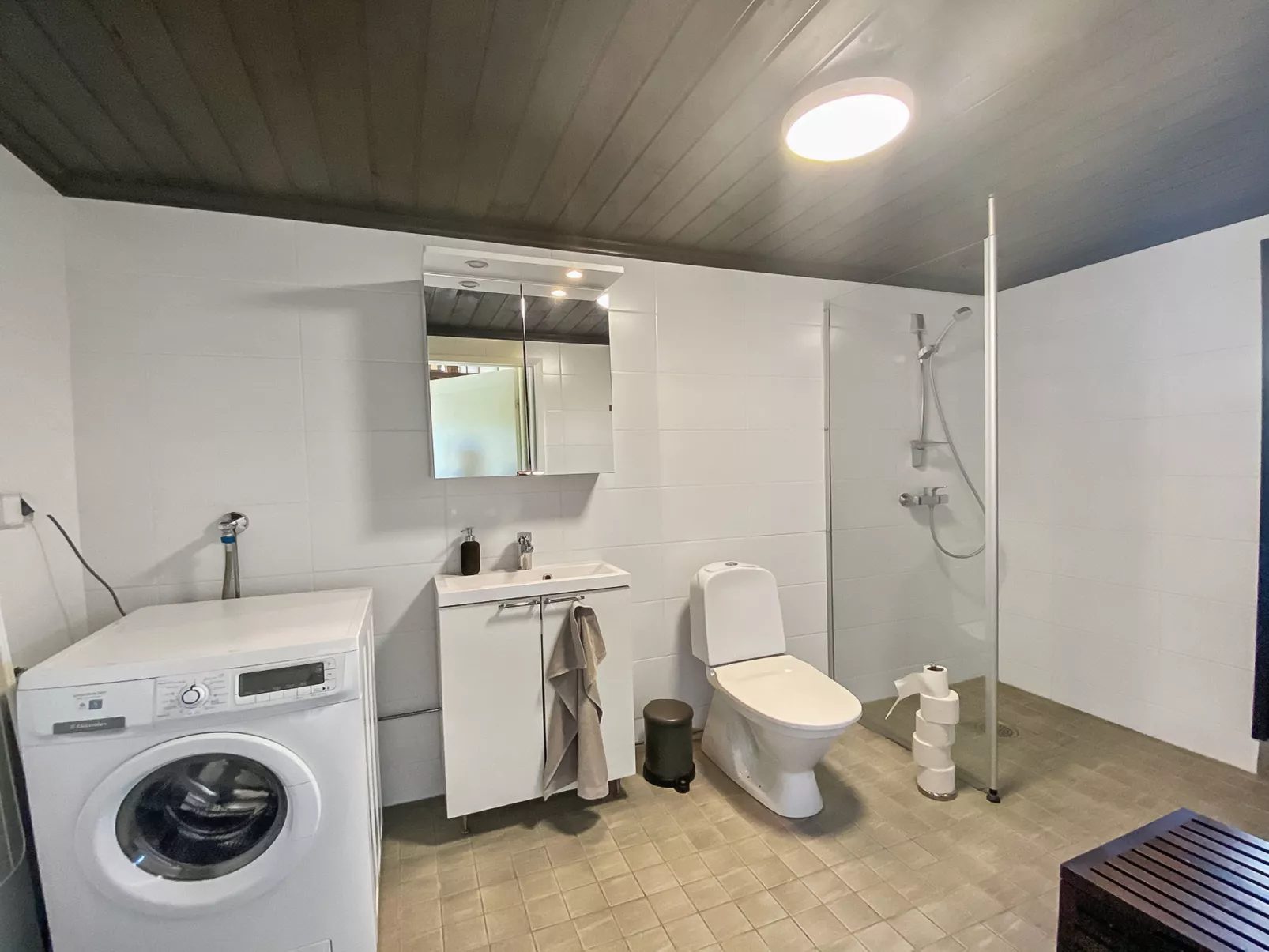 Kirsikkaranta 1 - Binnen