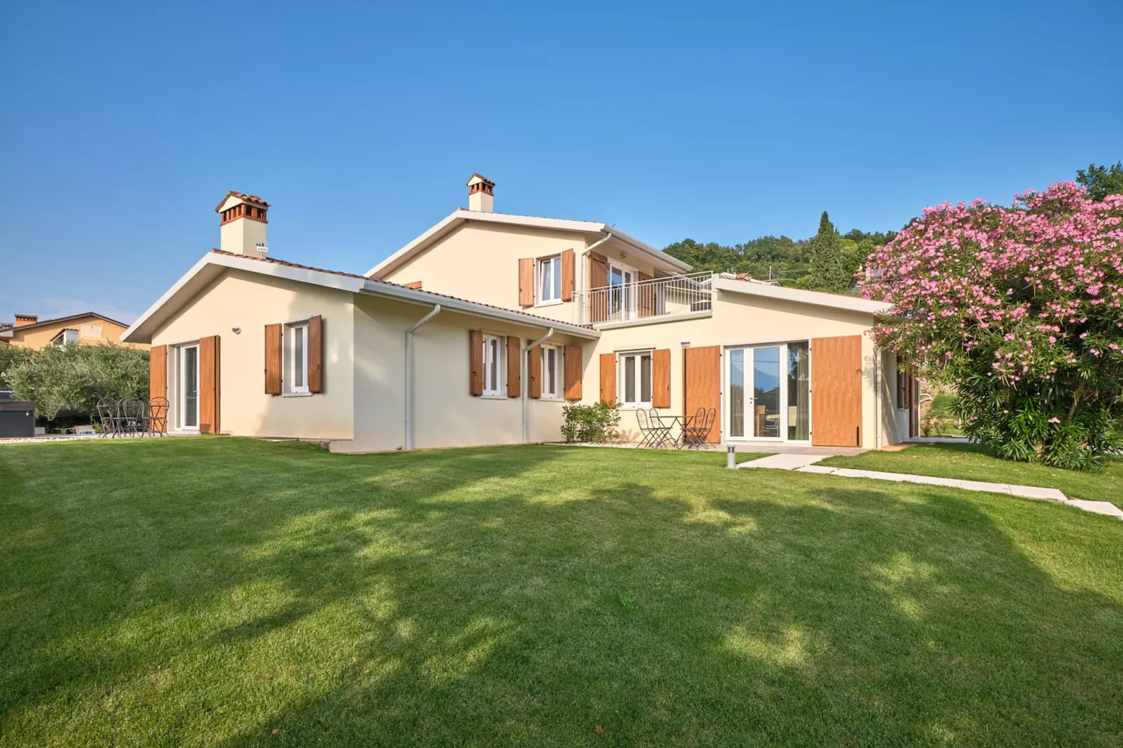 Green Park Residence - 4 Nächte - Buitenkant zomer