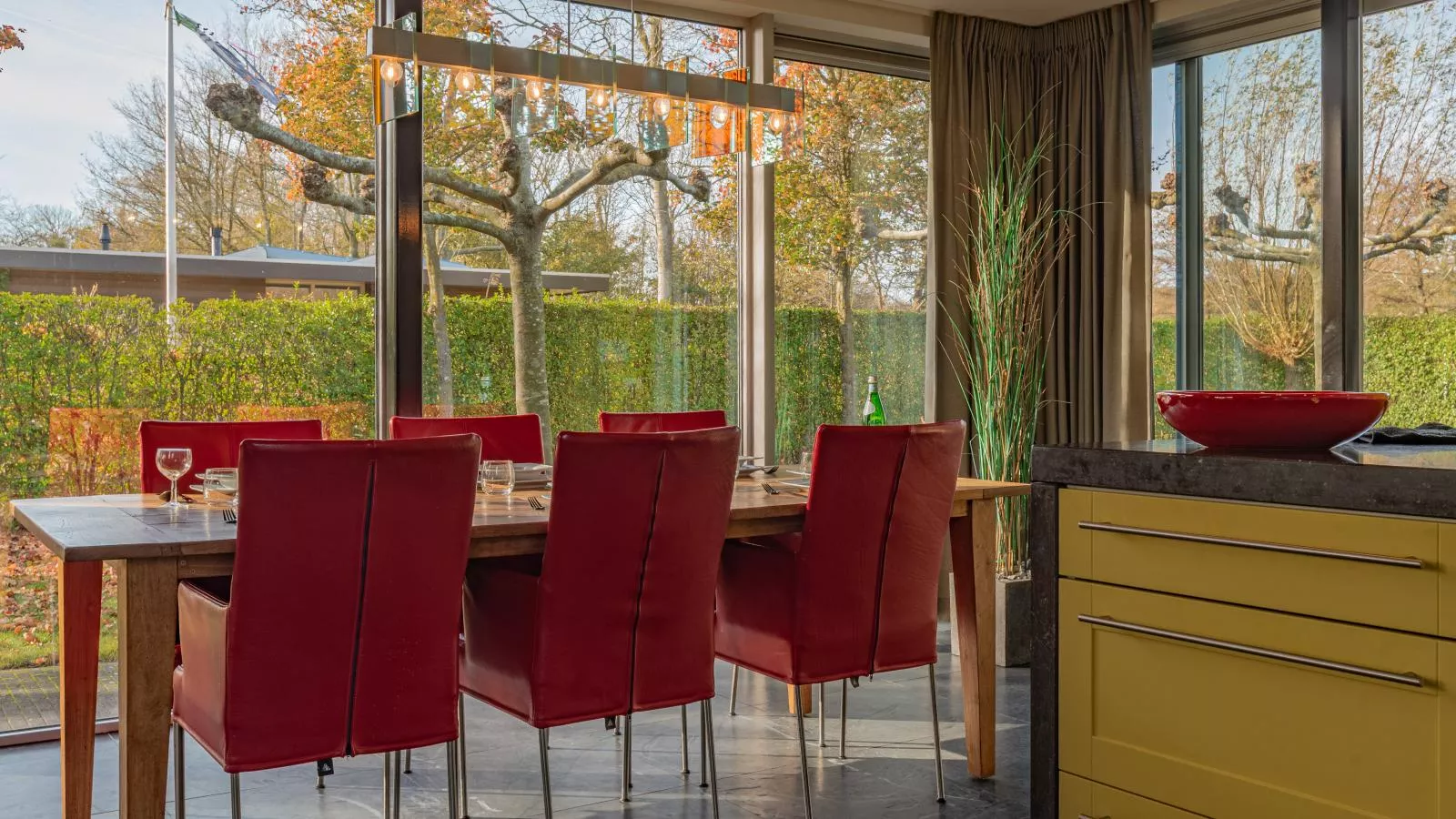 Zwaluw aan Zee - Eetkamer