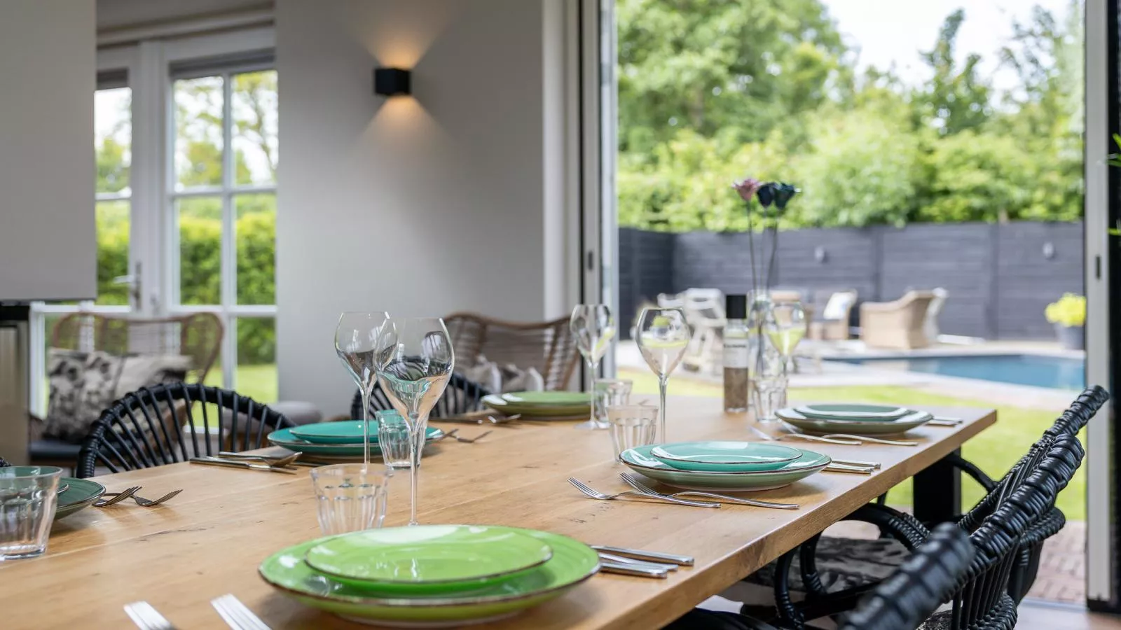 Zeeuwse Polderlodge - Eetkamer