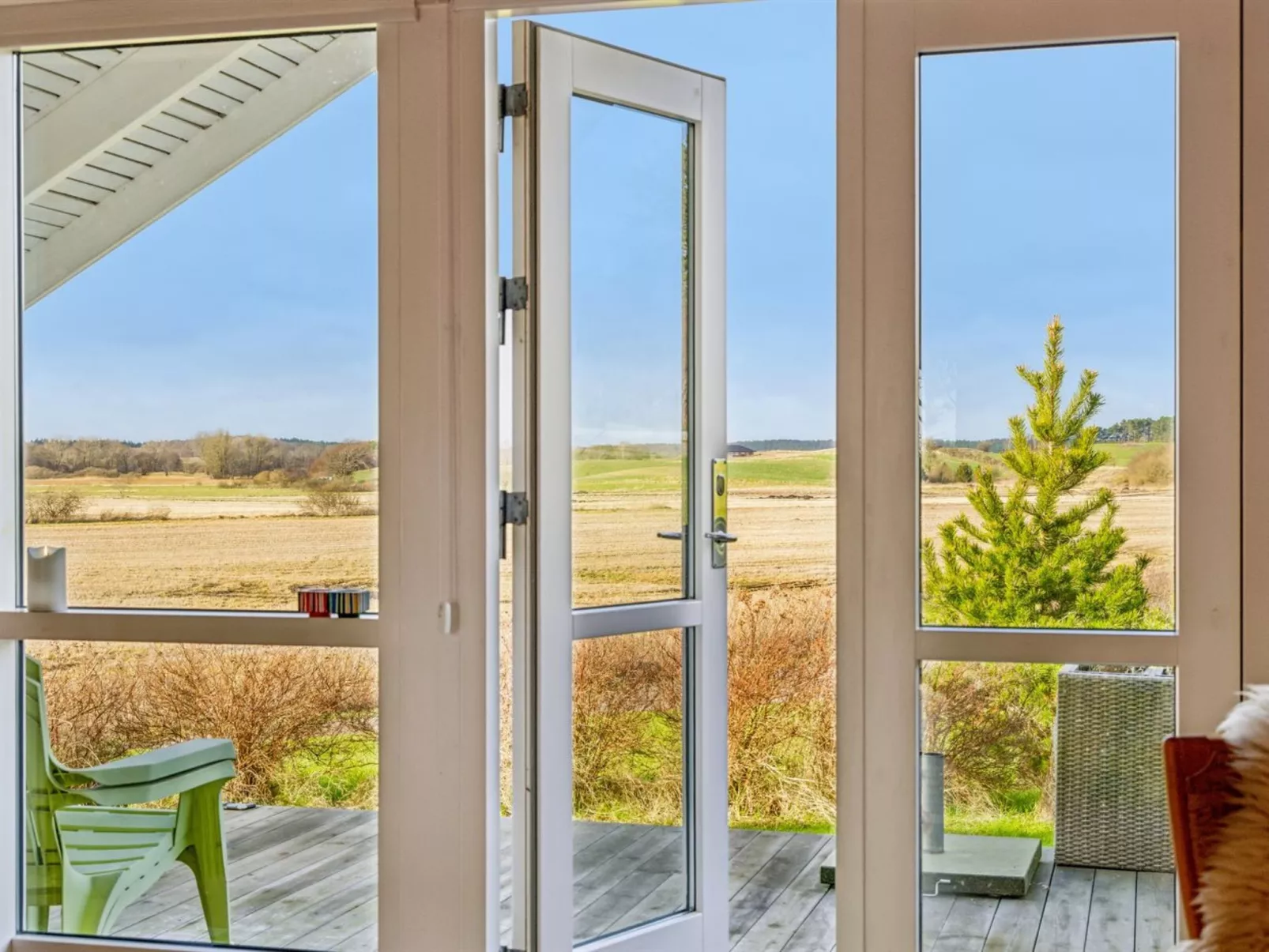 "Caranus" - 120m from the sea - Buiten