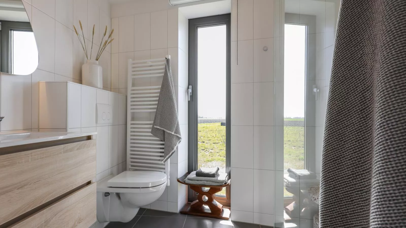Natuur Oeverzicht - Badkamer