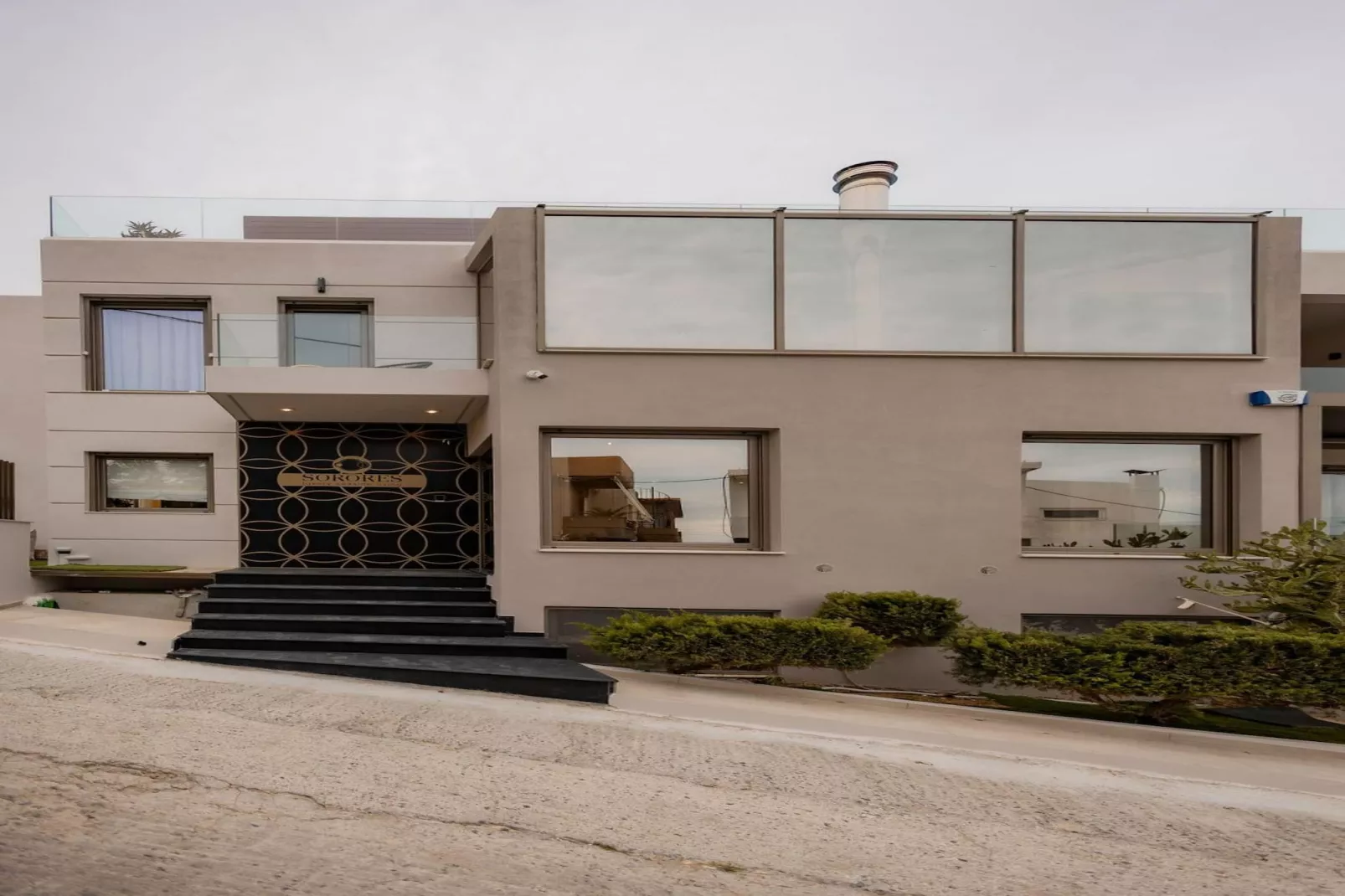 Sea Luxury Living Villa - Buitenkant zomer