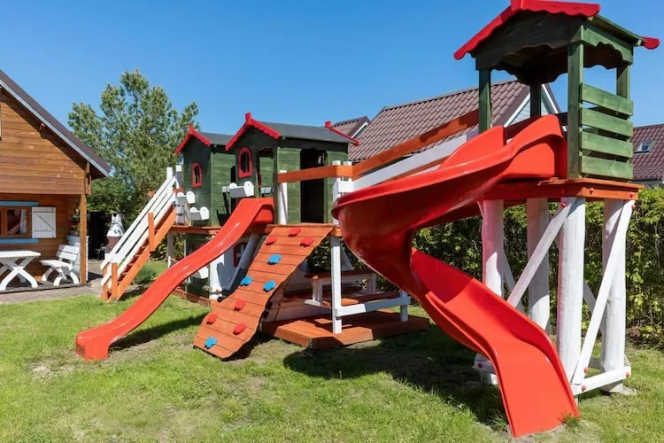 Domki wakacyjne w Rewalu - Tuinen zomer