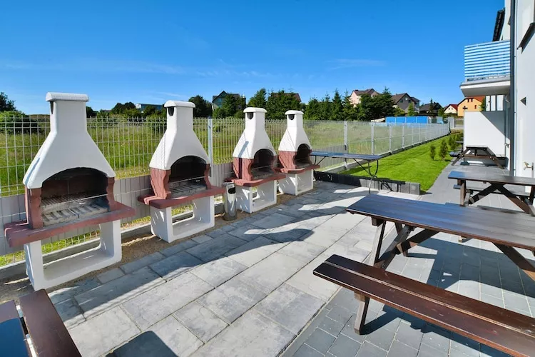 Domy wakacyjne z basenem letnim dla max 4 osób Jarosławiec - Parkfaciliteiten