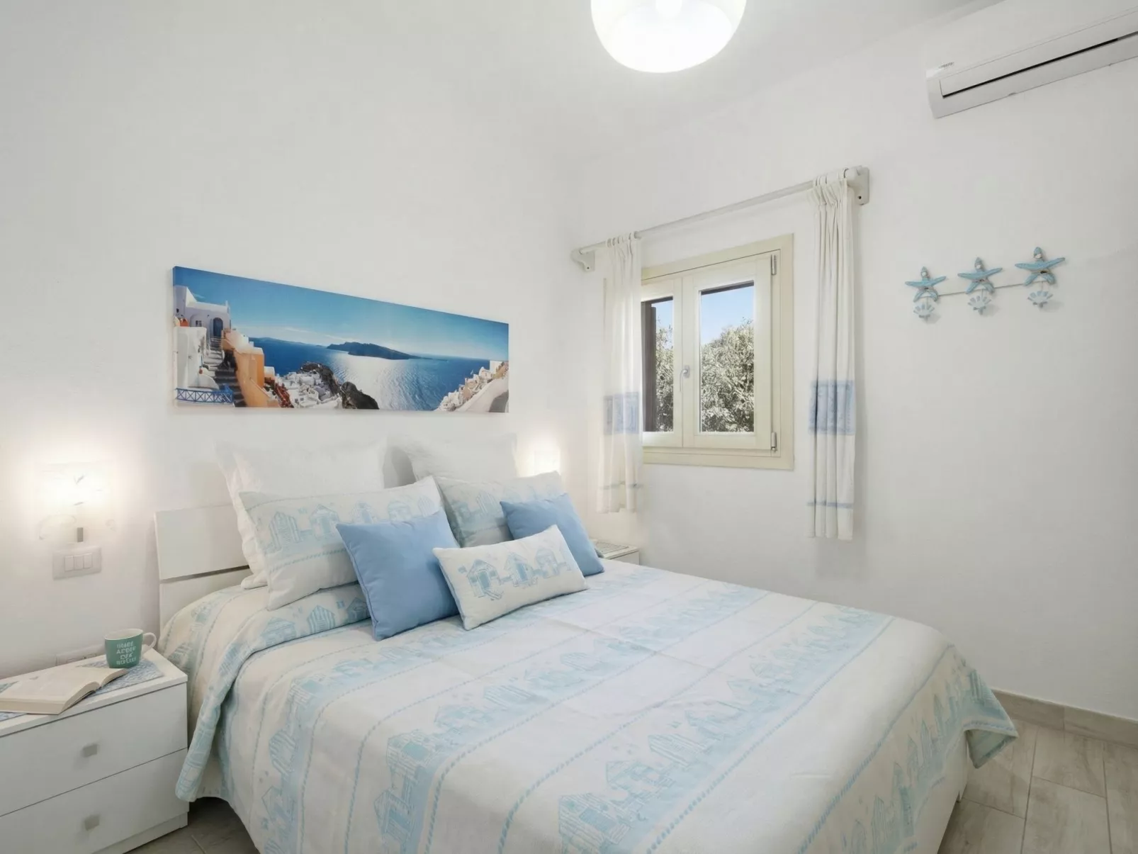 Anita Bados - Binnen