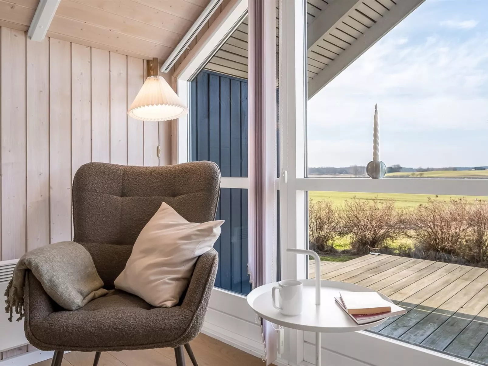 "Caranus" - 120m from the sea - Binnen