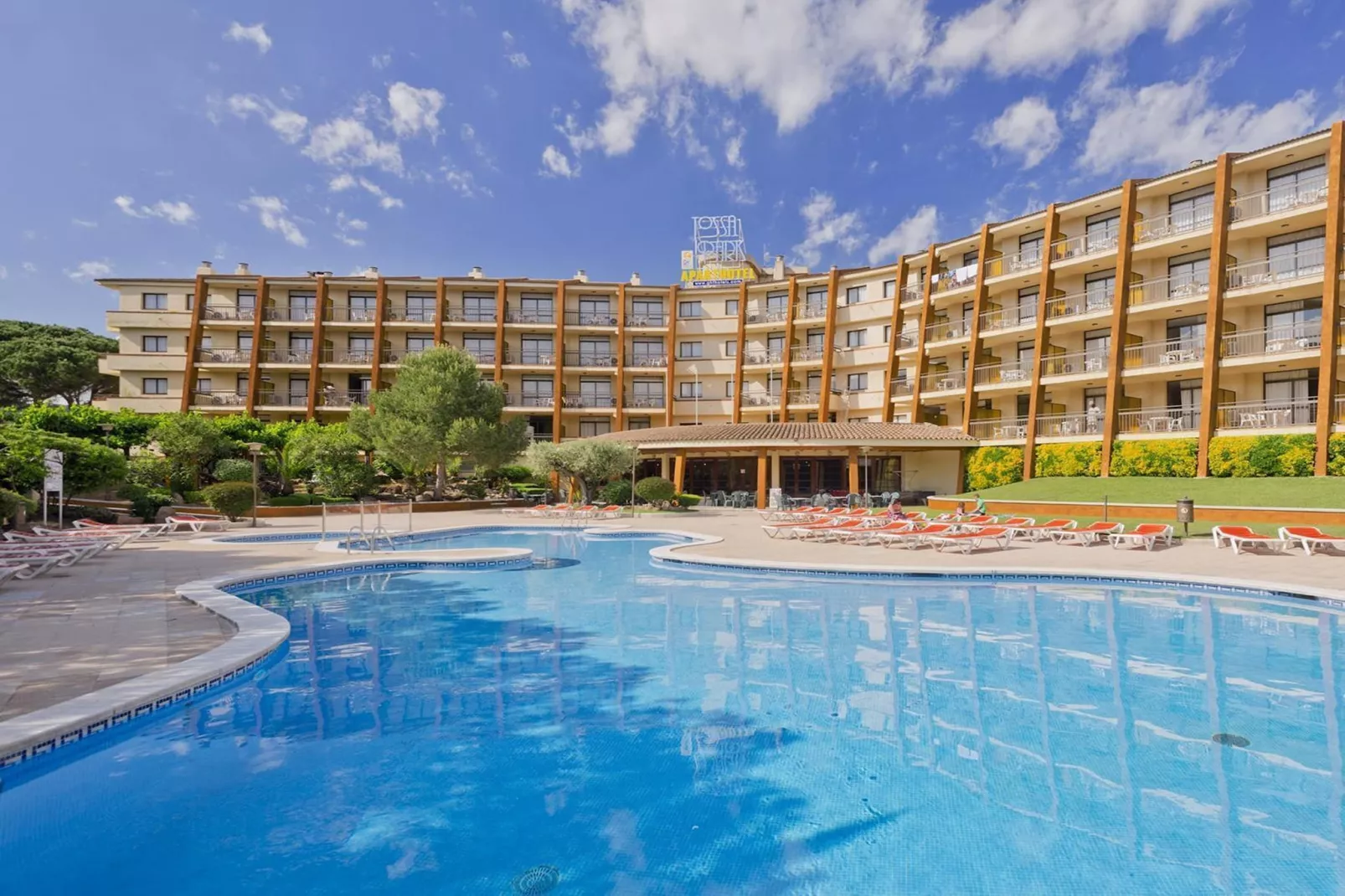 Tossa Apartment 2/2/4 - Uitzicht zomer