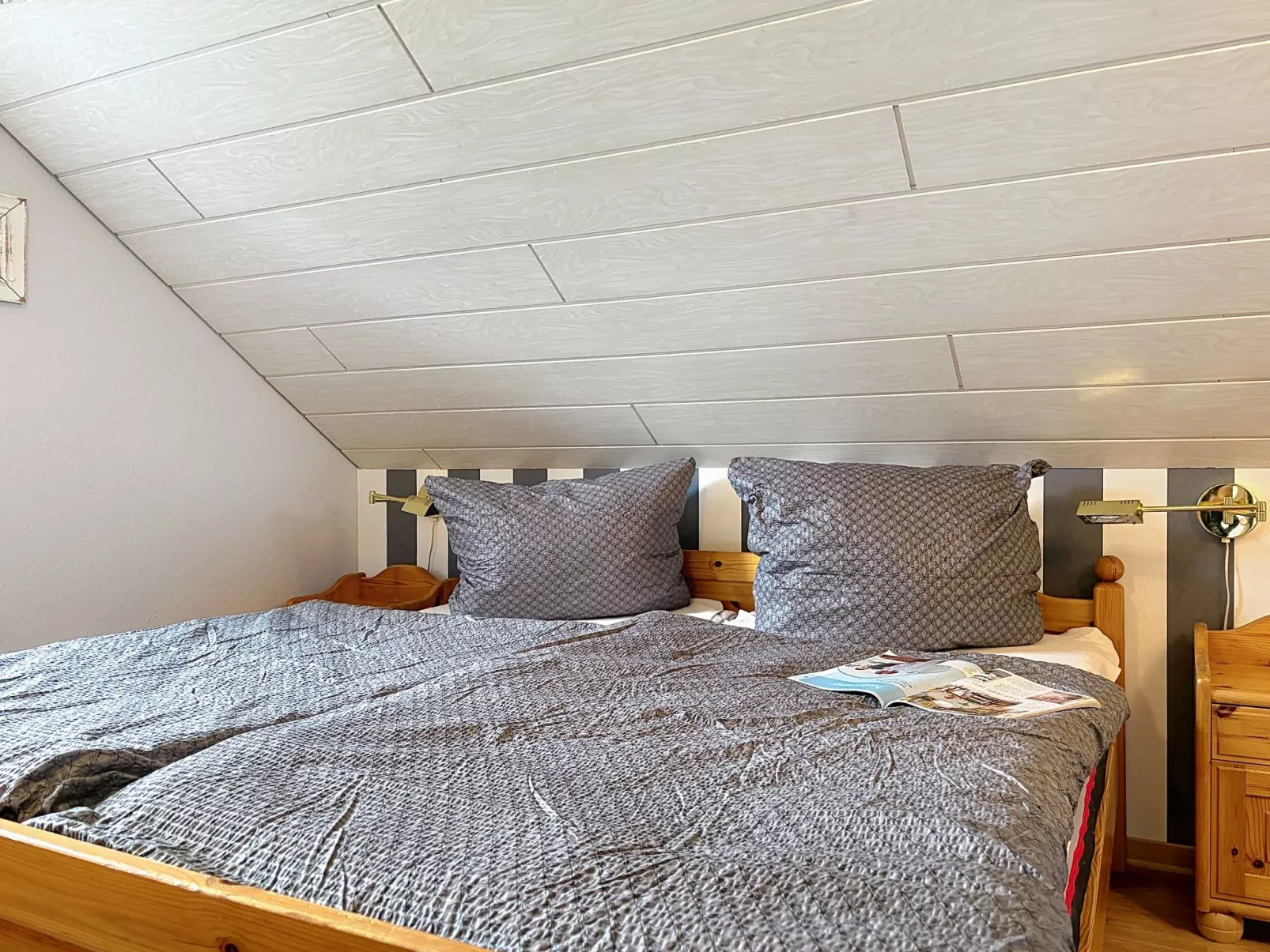 Dorf 4/ Haus 27 - Binnen