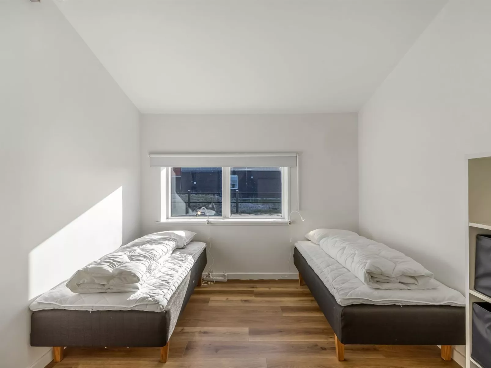 "Emelita" - 1.4km from the sea - Binnen