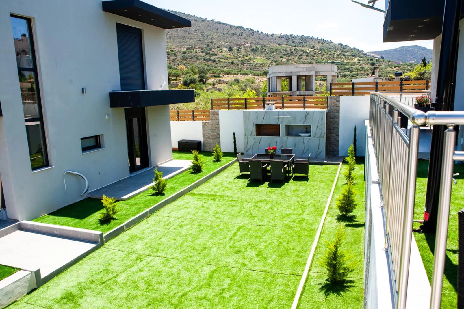 Villas Emma Peris 2 - Tuinen zomer