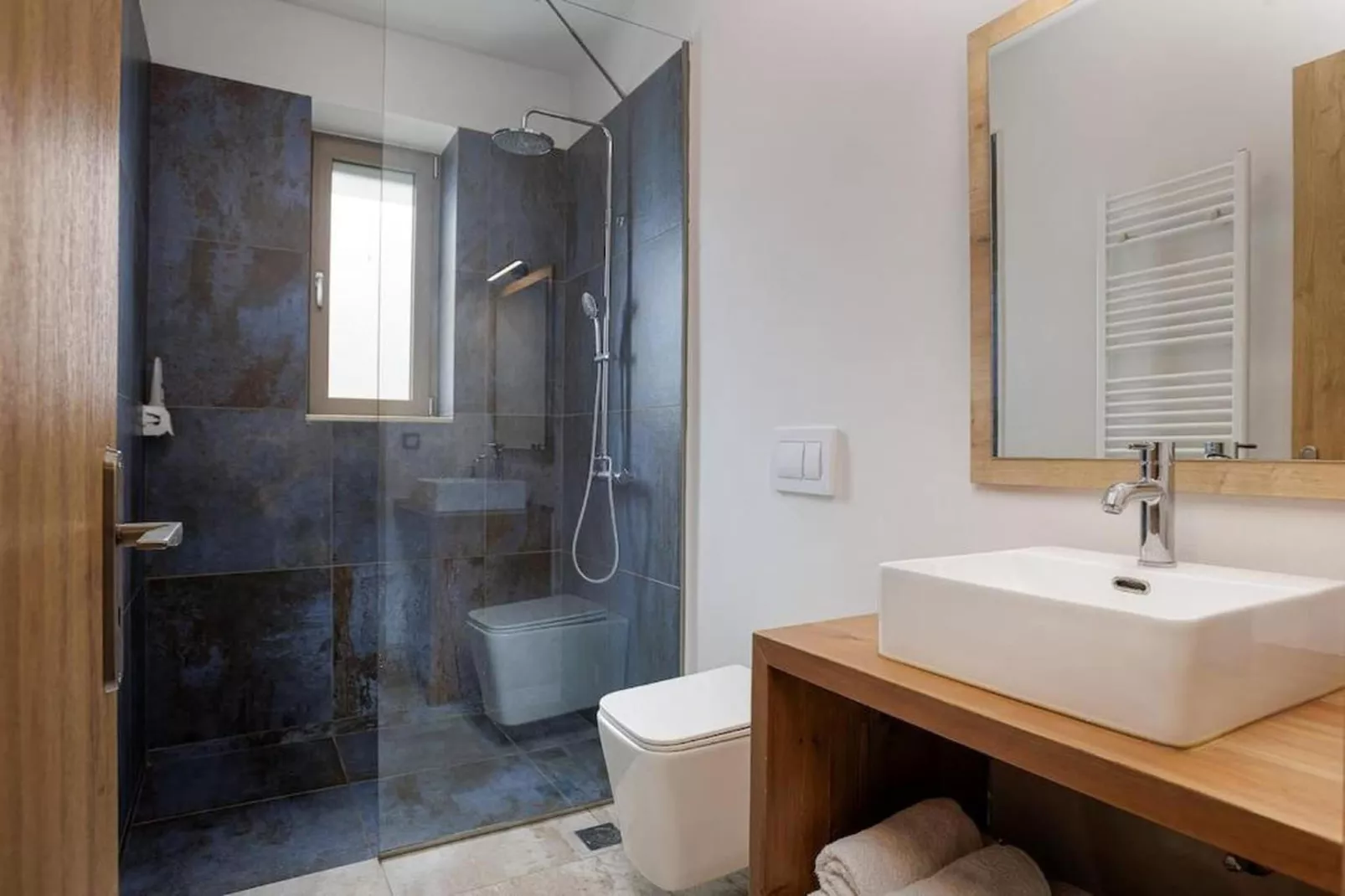 Kozilis Villas 3 - Badkamer