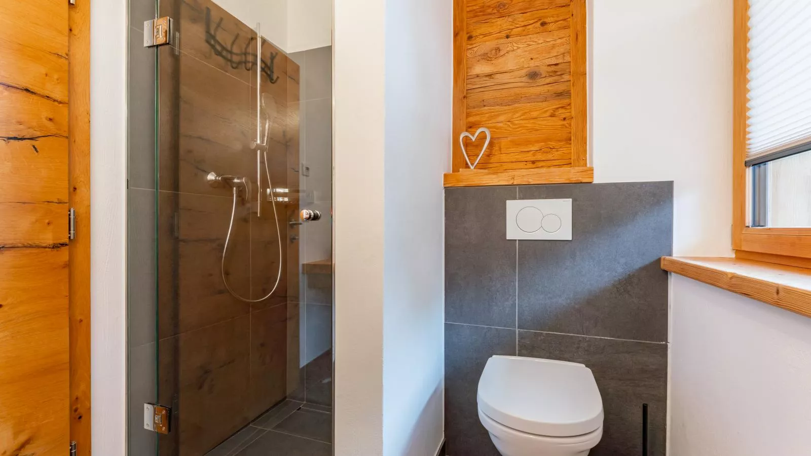 Tauernapart I und II - Badkamer