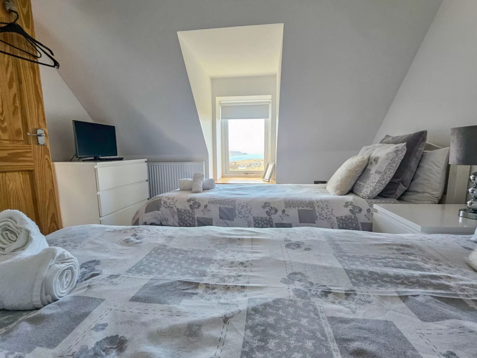 Ben Edra Croft - Binnen