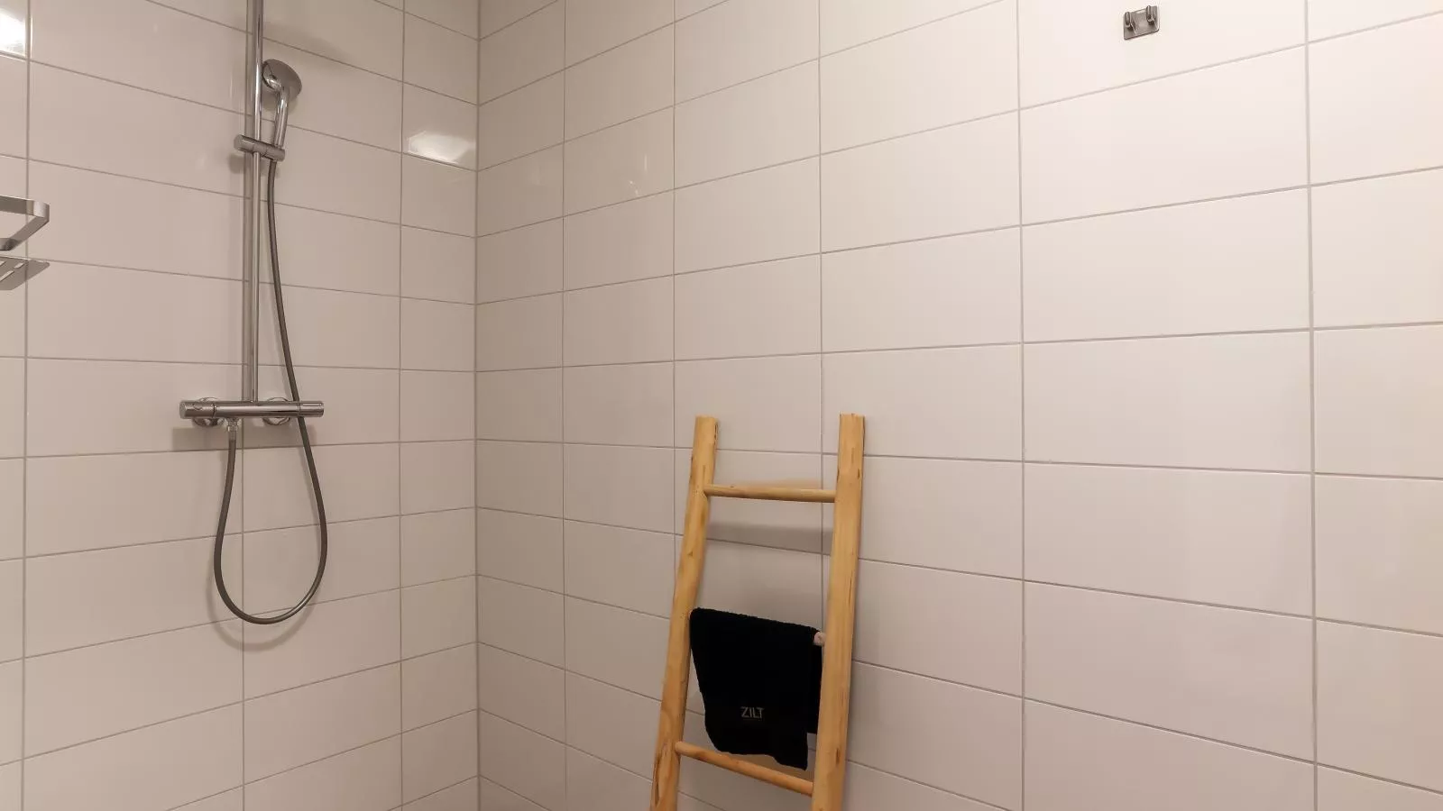 Zilte Haven - Badkamer