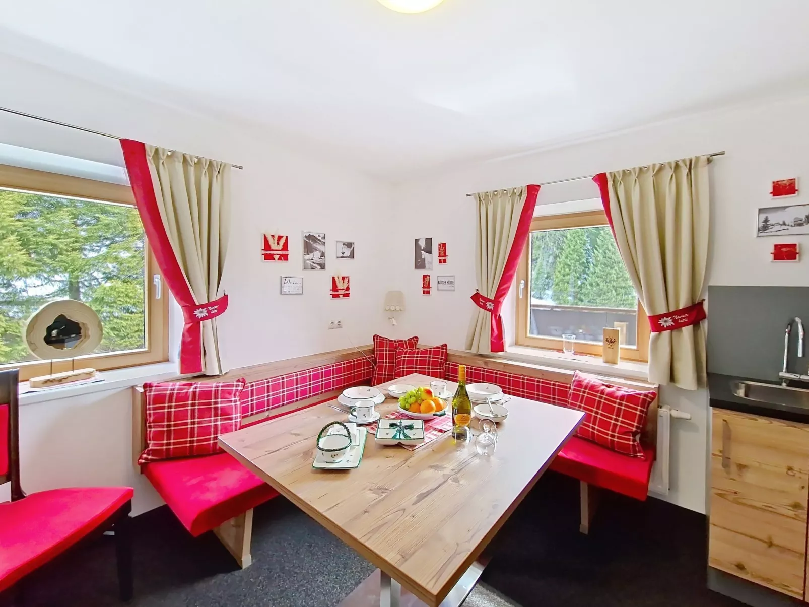 Naviser Hütte - Binnen