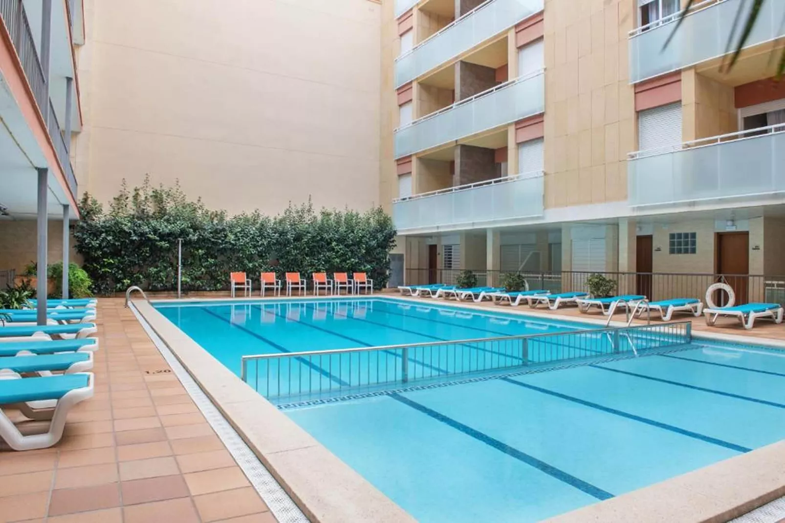 Costa d'Or 2/4/6 - Zwembad