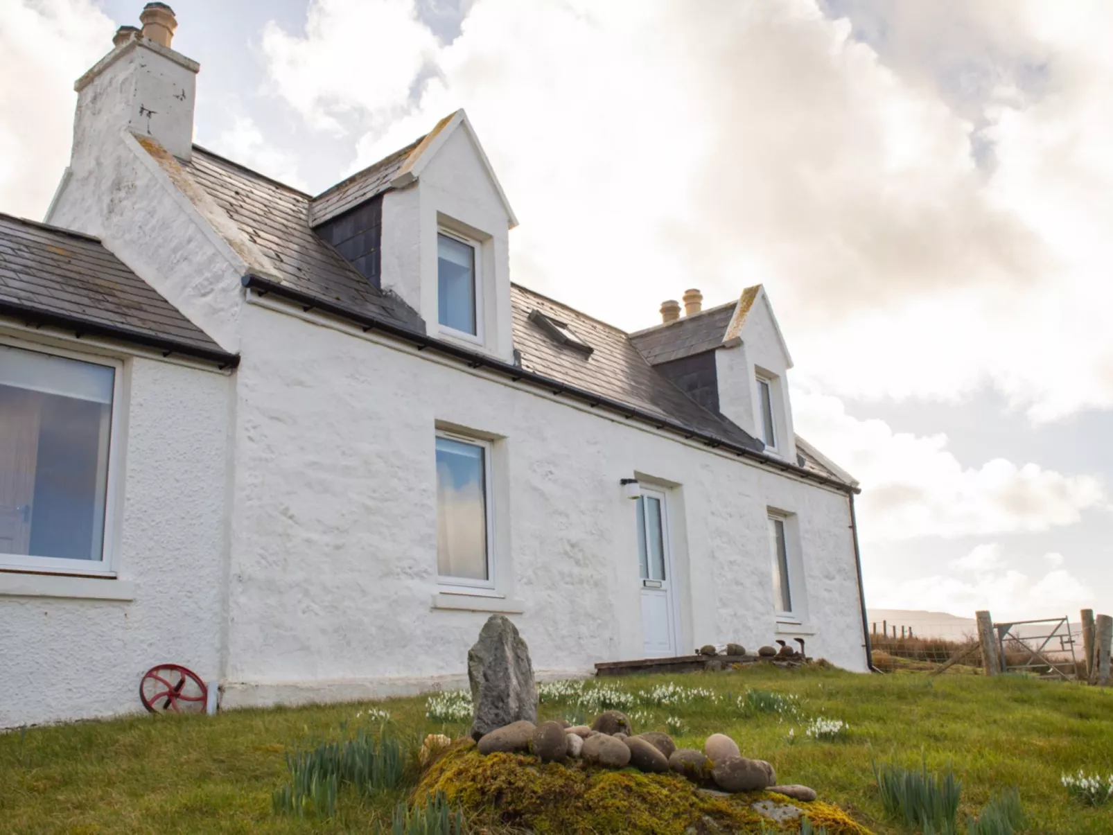 Ben Edra Croft - Buiten