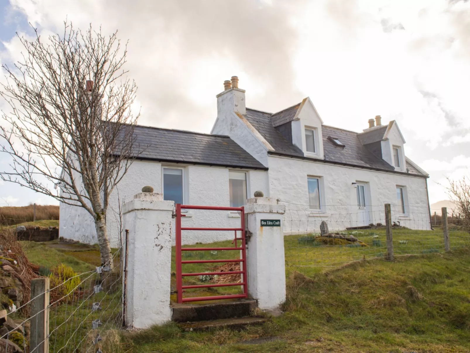 Ben Edra Croft - Buiten