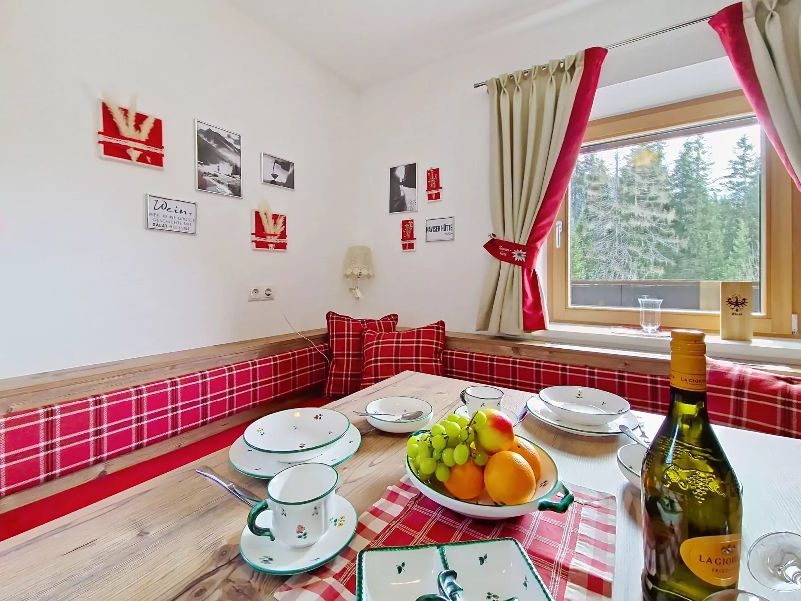 Naviser Hütte - Binnen